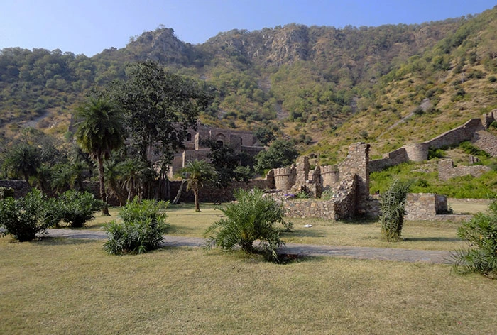 Bhangarh Fort