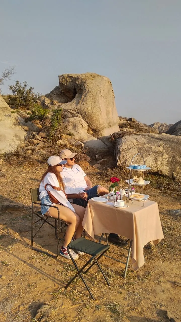 Outdoor Wilderness Dining